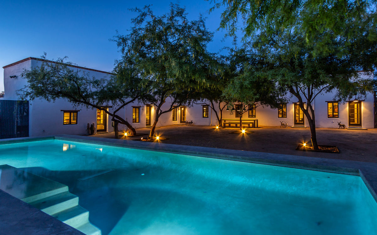 Diane Keaton lists historic Tucson home